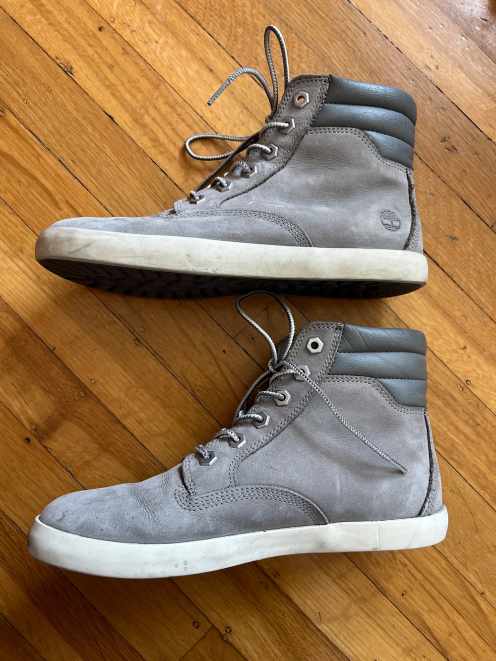 Timberland Gray Suede High-Top Sneakers White Sole boots booties 8 streetwear